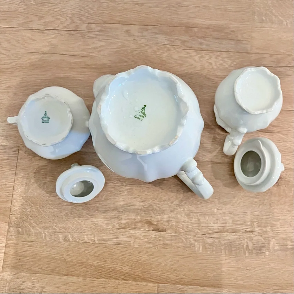 Mitterteich Bavaria Germany Tea Pot Creamer‎ & Sugar Set White Rose Lid Top Vtg